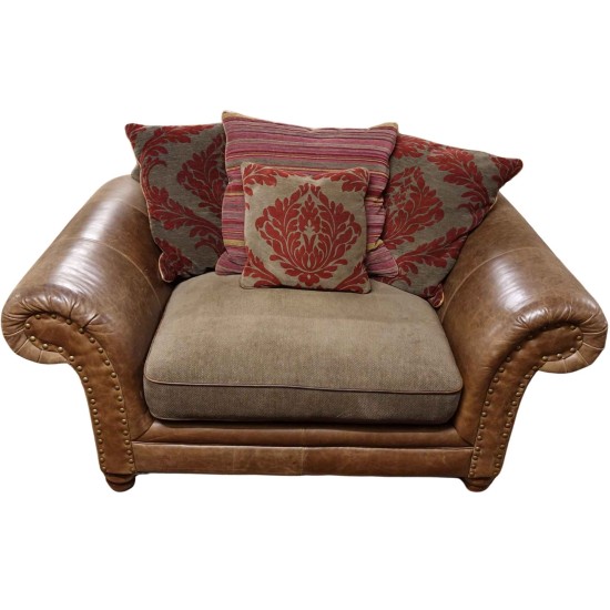 Tetrad Loveseat